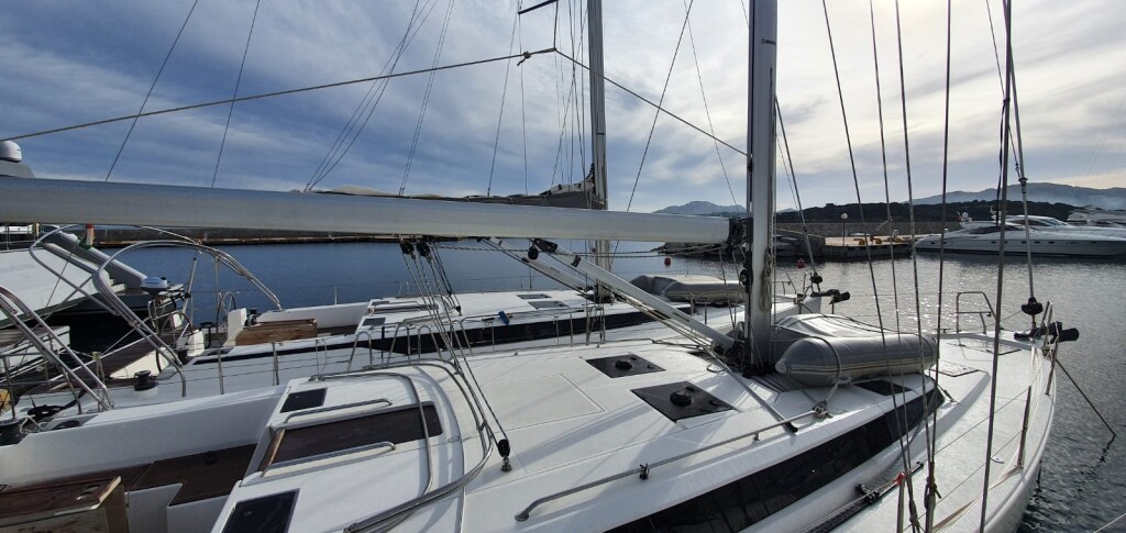 Bavaria C45 ECONOMY