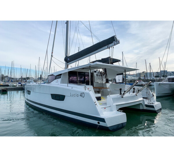 Fountaine Pajot Lucia 40 Merengue