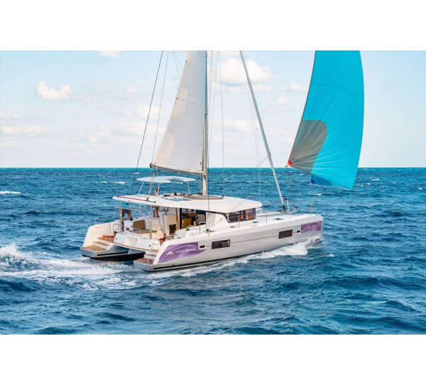 Lagoon 42 Fujin